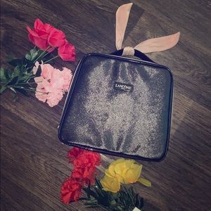 NWOT Lancôme Make up Case!!